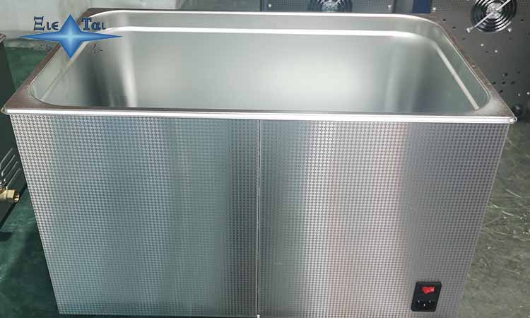 潔泰專業(yè)人士教你如何清洗眼鏡? 潔泰專業(yè)人士教你如何清洗眼鏡?