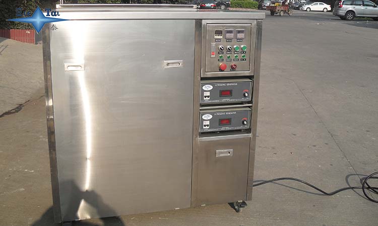 全自動超聲波噴淋清洗機如何將產(chǎn)品清洗干凈的? 全自動超聲波噴淋清洗機如何將產(chǎn)品清洗干凈的?