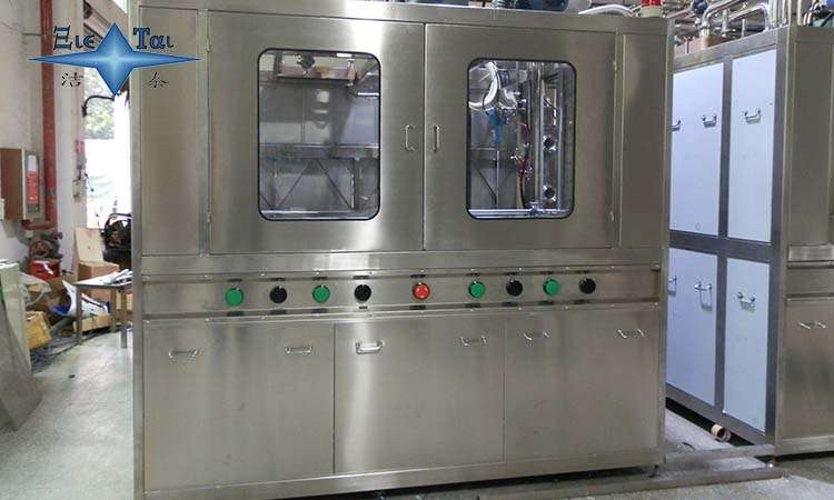 超聲波清洗機(jī)在舞臺(tái)燈光行業(yè)的應(yīng)用 超聲波清洗機(jī)在舞臺(tái)燈光行業(yè)的應(yīng)用