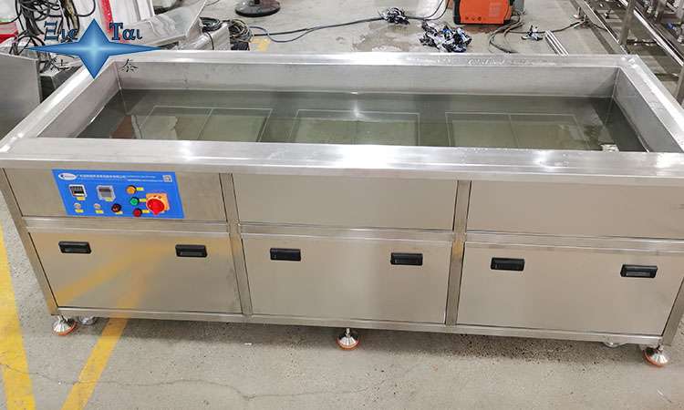 超聲波清洗機(jī)在金屬橋梁構(gòu)件清洗中的應(yīng)用與優(yōu)勢