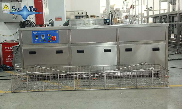 探究假牙超聲波清洗機(jī)的價格和應(yīng)用 探究假牙超聲波清洗機(jī)的價格和應(yīng)用