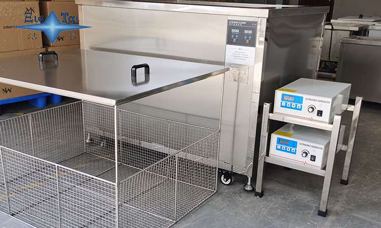 微型超聲波清洗機(jī)的優(yōu)勢(shì)分析 微型超聲波清洗機(jī)的優(yōu)勢(shì)分析