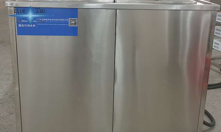 超聲波清洗機(jī)為什么能除油?深入解析其原理與優(yōu)勢(shì) 超聲波清洗機(jī)為什么能除油?深入解析其原理與優(yōu)勢(shì)